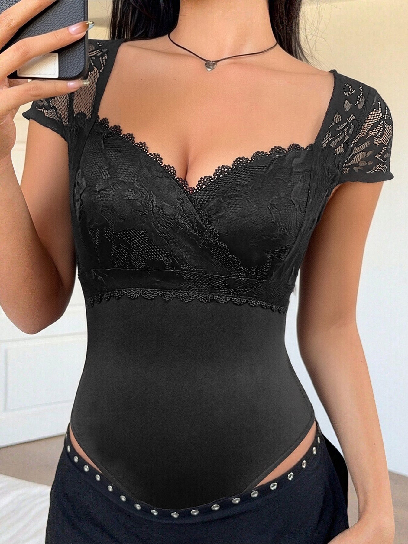 dc4727ccb96945f8b83703ed367f87f6-Max